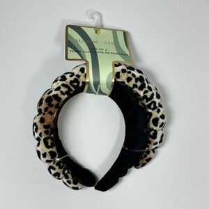 NWT Sunday State Set of 2 Leopard and Black Terry Cloth Spa Headbands
